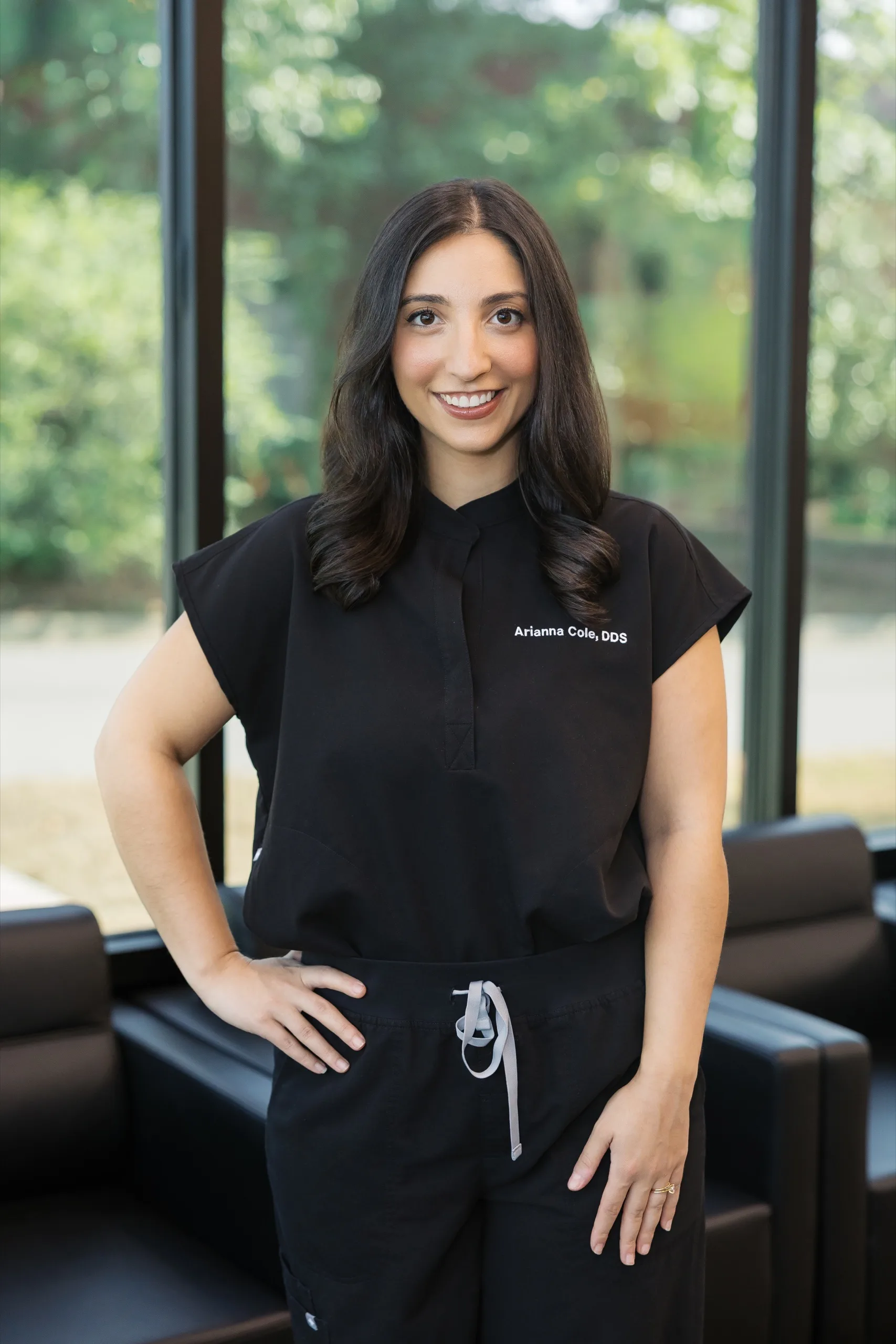 Dr. Arianna Cole, DDS.