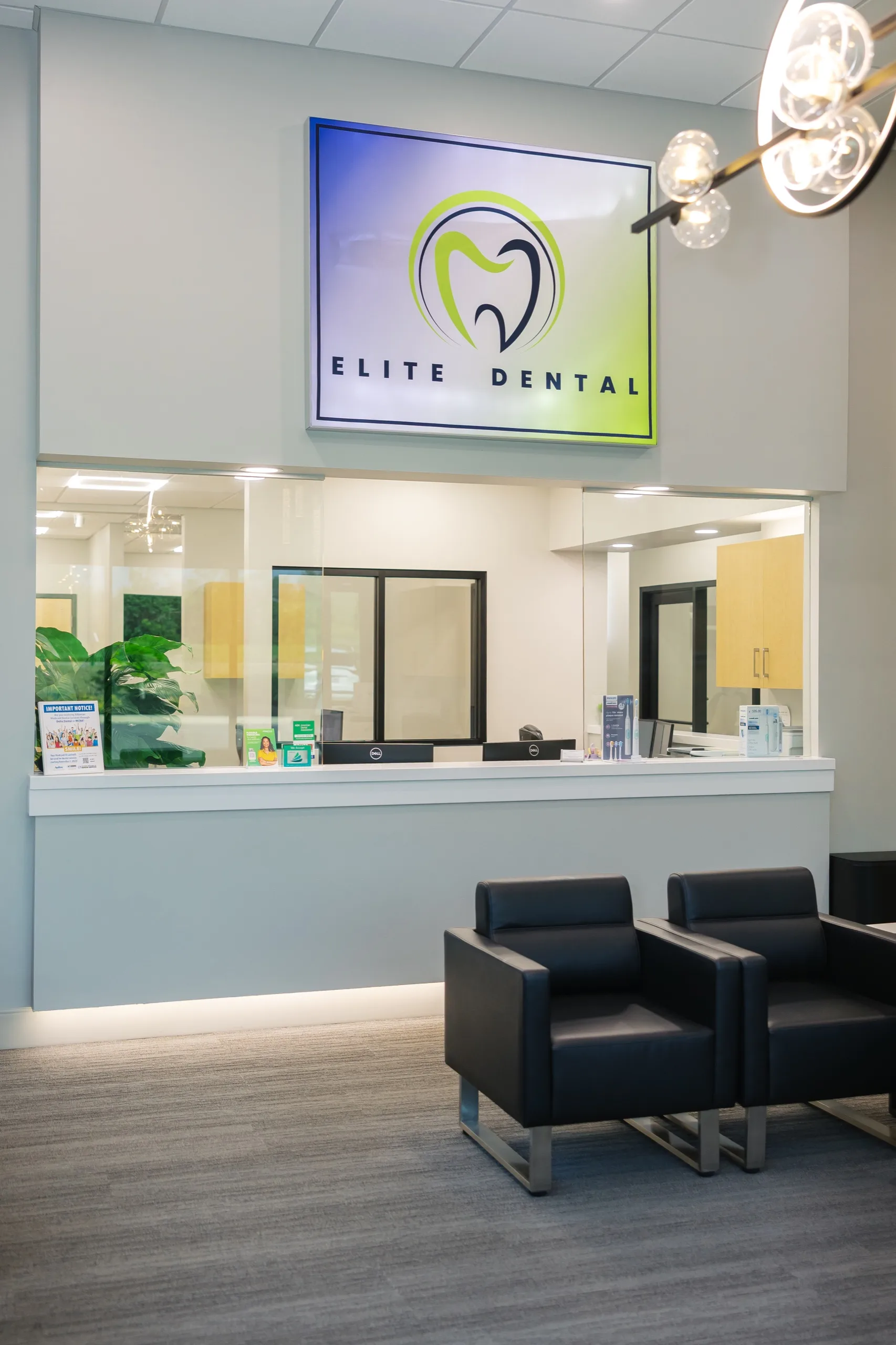 The Elite Dental lobby and reception desk at the Kirk Road office in Little Rock.