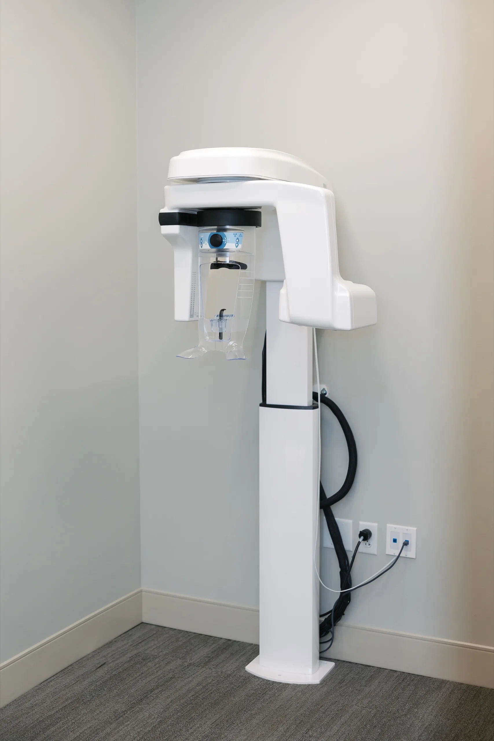 The panoramic dental imaging unit at Elite Dental in Little Rock.